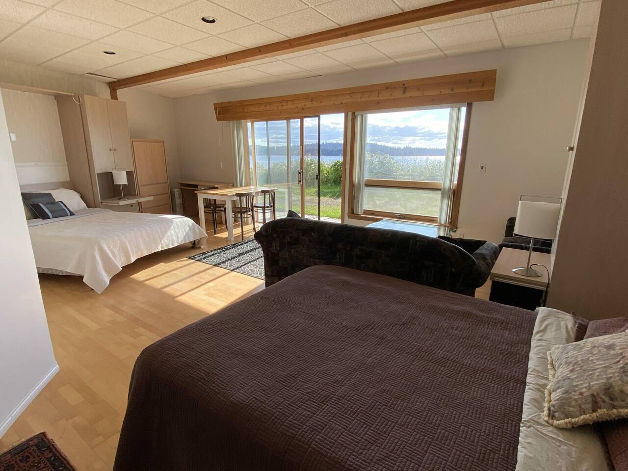 SeaWolf Room